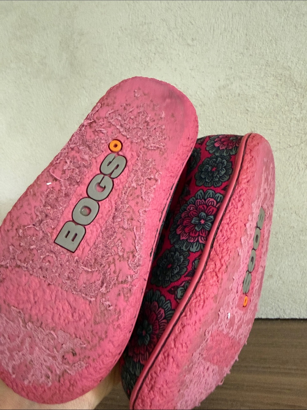 Bogs little Kids Pink and Gray Floral Stripe Pull-On Boot - Picture 4 of 5